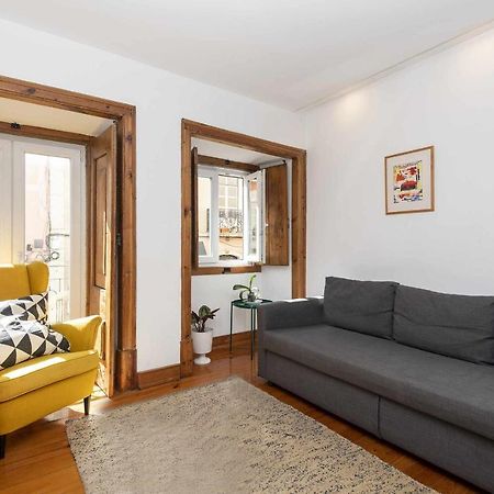 Typical Portuguese Apartment In Sao Bento Lisboa Extérieur photo