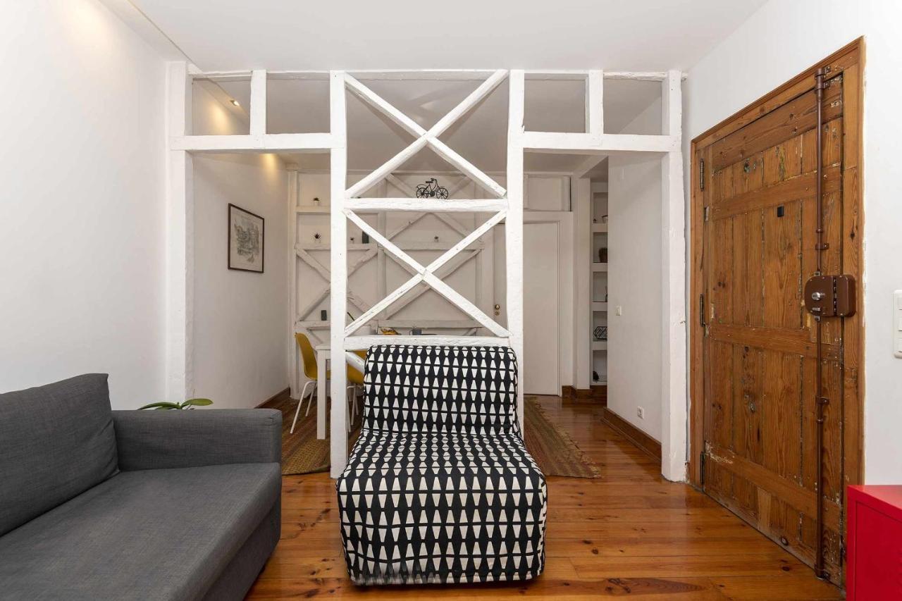 Typical Portuguese Apartment In Sao Bento Lisboa Extérieur photo