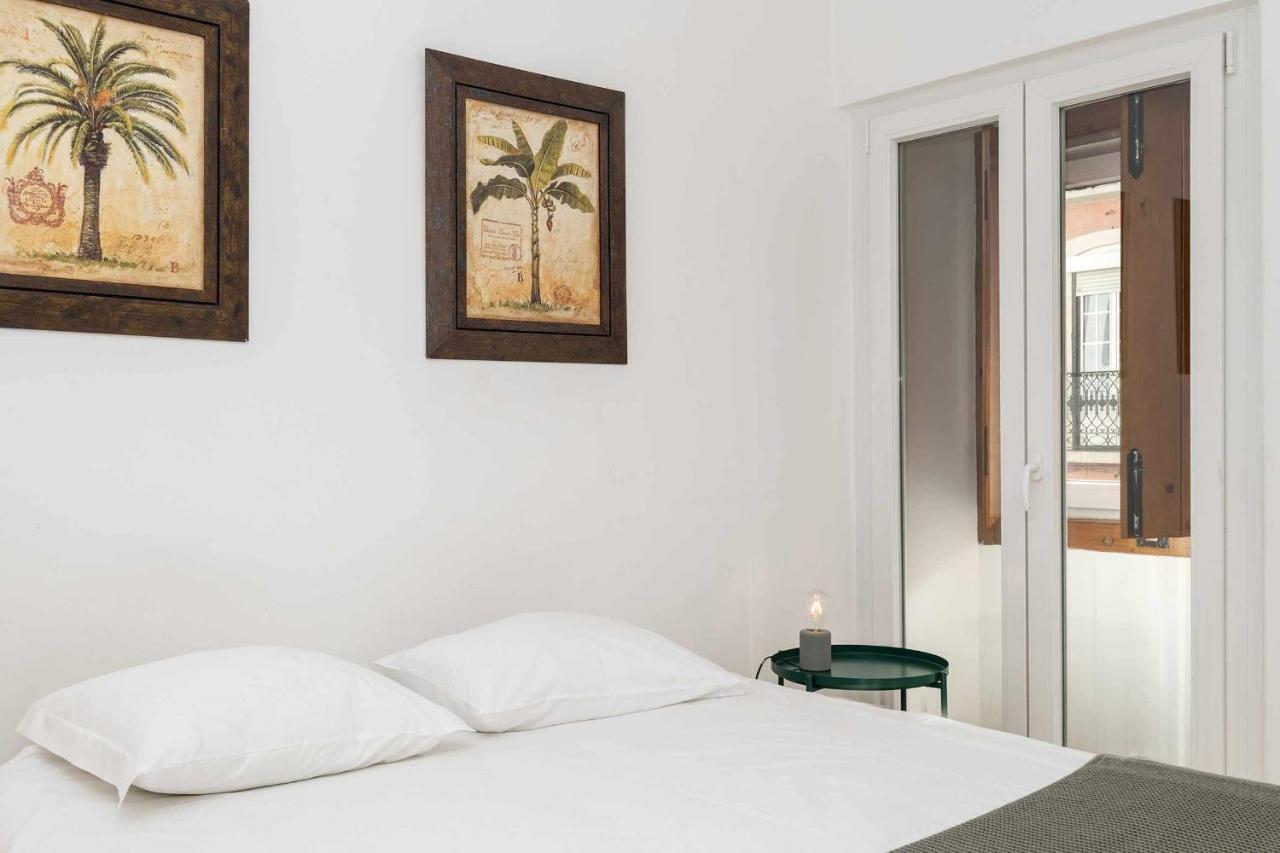 Typical Portuguese Apartment In Sao Bento Lisboa Extérieur photo