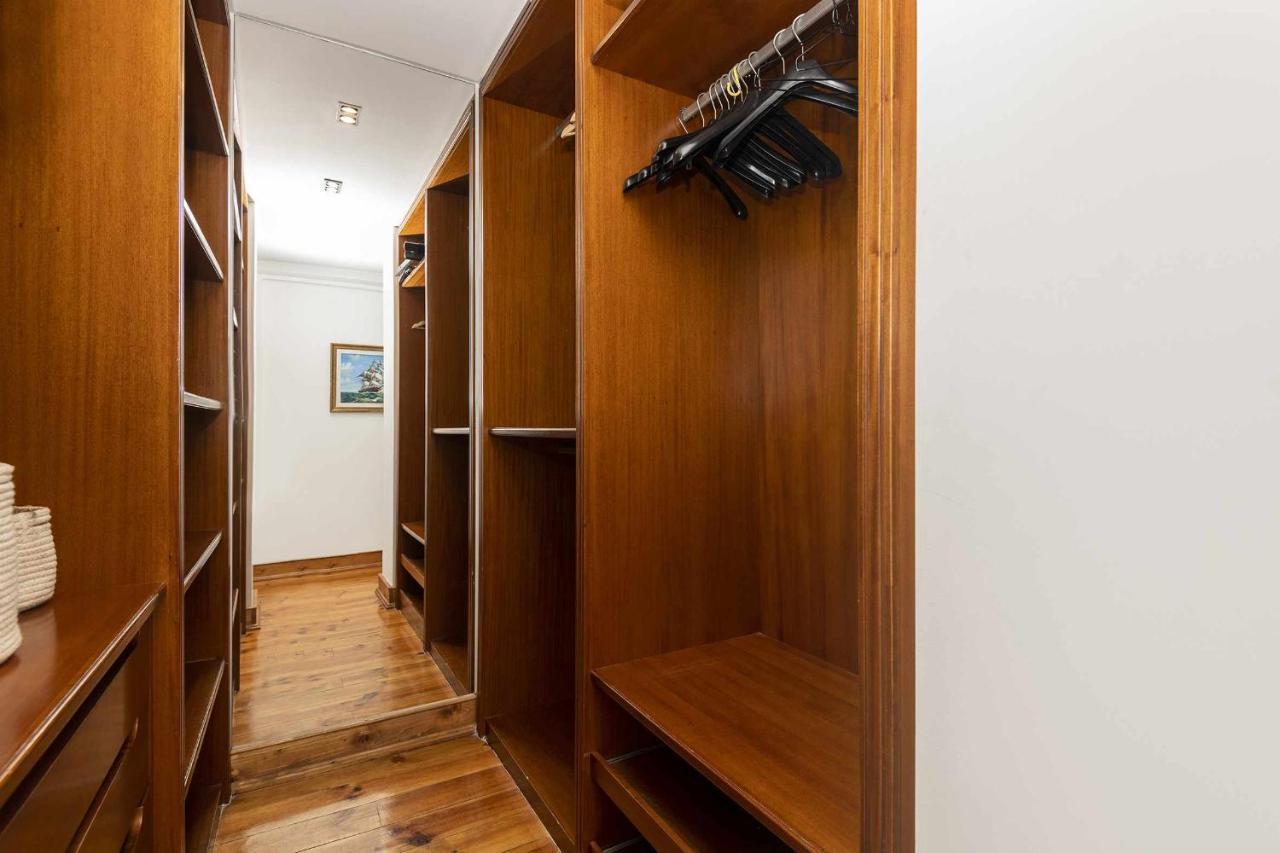 Typical Portuguese Apartment In Sao Bento Lisboa Extérieur photo