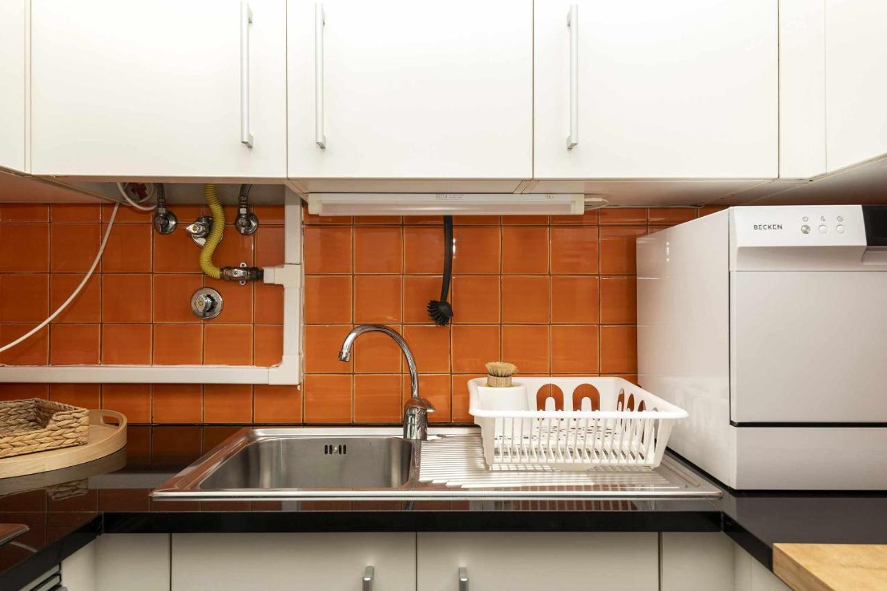 Typical Portuguese Apartment In Sao Bento Lisboa Extérieur photo